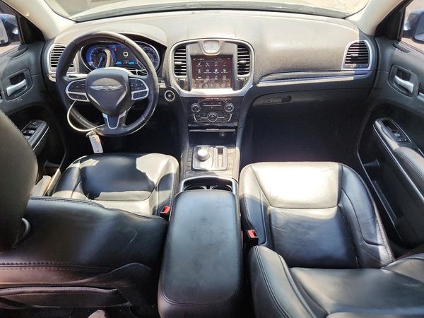 2017 CHRYSLER 300 Limited