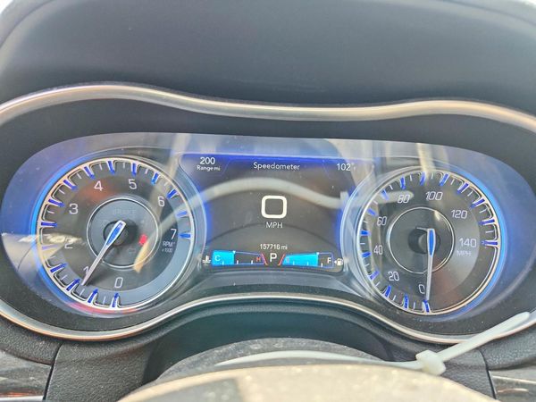 2017 CHRYSLER 300 Limited