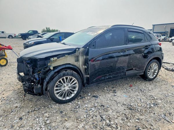 2018 HYUNDAI KONA SEL with Tech Pkg