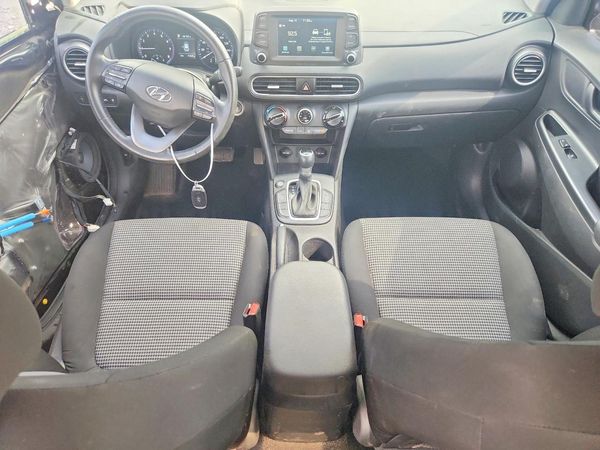 2018 HYUNDAI KONA SEL with Tech Pkg