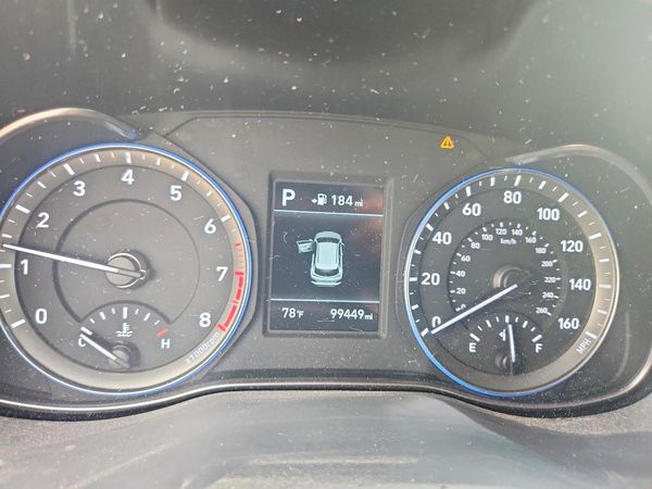 2018 HYUNDAI KONA SEL with Tech Pkg