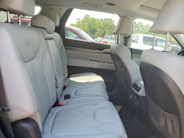 2021 HYUNDAI PALISADE SEL w/ Premium Pkg