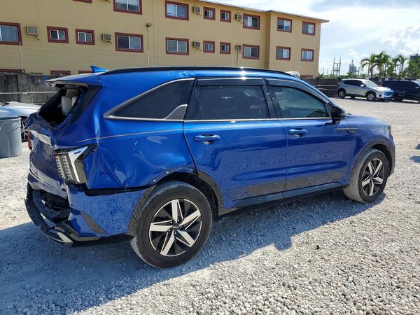 2023 KIA SORENTO