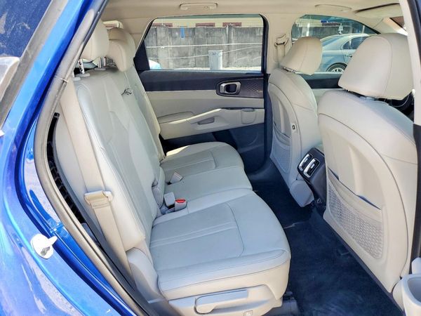 2023 KIA SORENTO