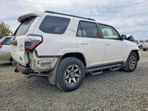 2019 TOYOTA 4RUNNER