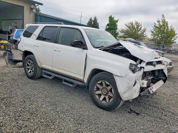 2019 TOYOTA 4RUNNER