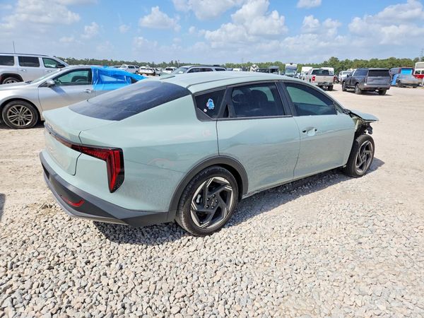 2026 KIA K4
