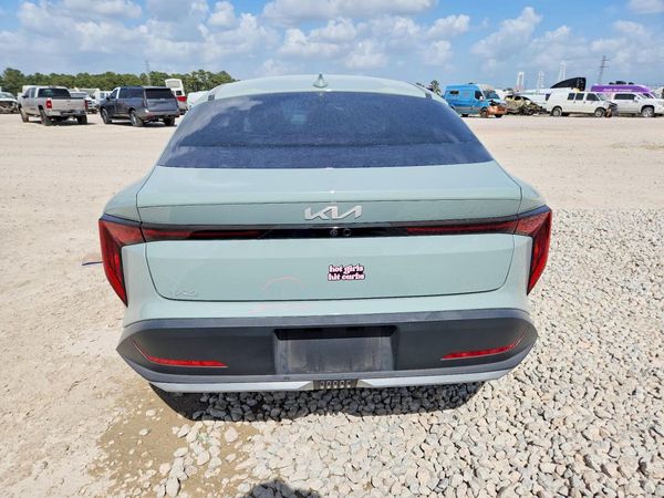 2026 KIA K4