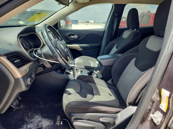 2017 JEEP CHEROKEE SPORT FWD