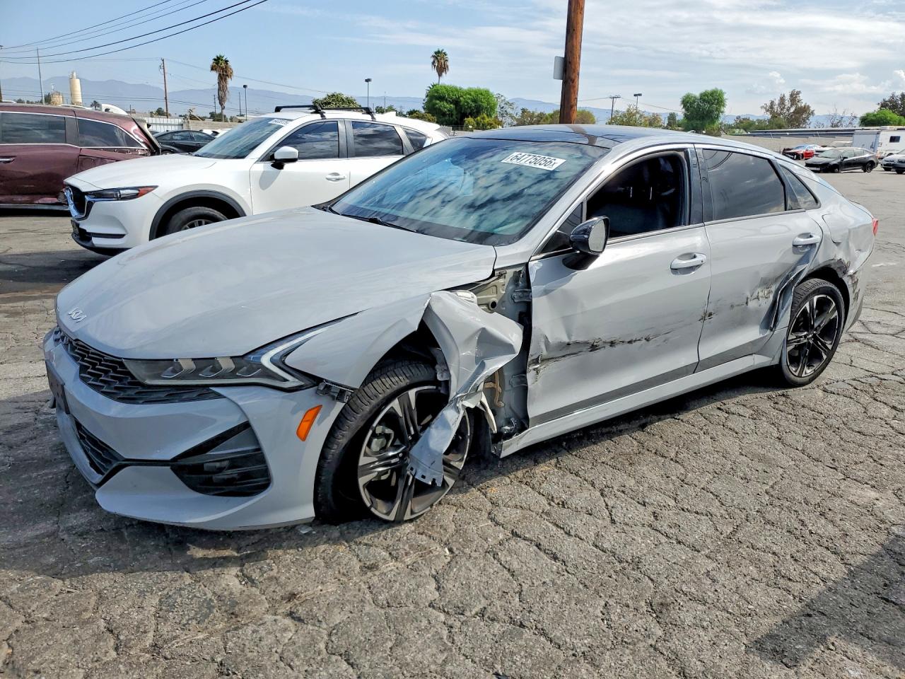 2022 KIA K5 GT-Line