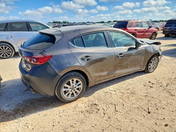 2016 MAZDA 3 Sport/GX