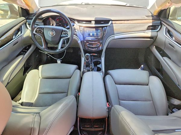 2014 CADILLAC XTS Luxury