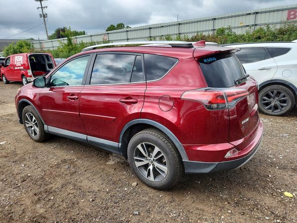 2018 TOYOTA RAV4 Adventure/XLE