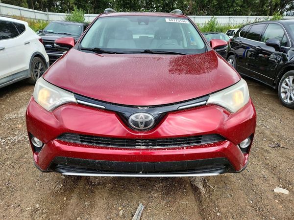 2018 TOYOTA RAV4 Adventure/XLE