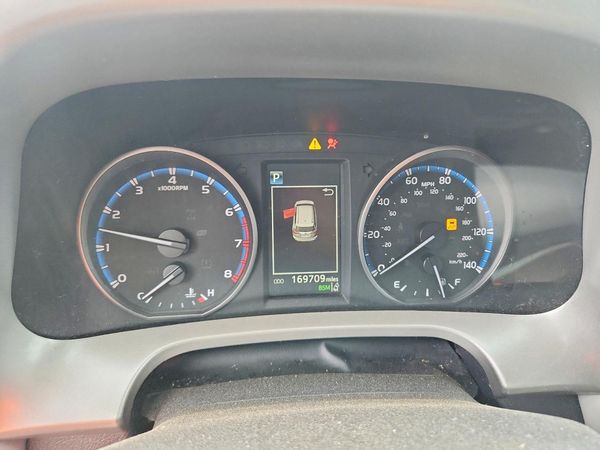 2018 TOYOTA RAV4 Adventure/XLE