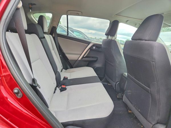 2018 TOYOTA RAV4 Adventure/XLE