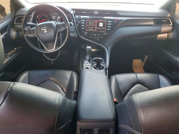 2019 TOYOTA CAMRY XSE