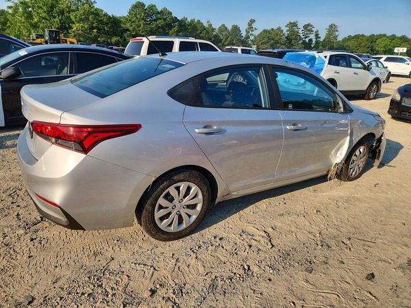 2019 HYUNDAI ACCENT SE and SEL