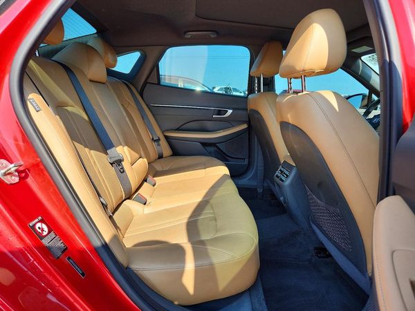 2021 HYUNDAI SONATA Limited