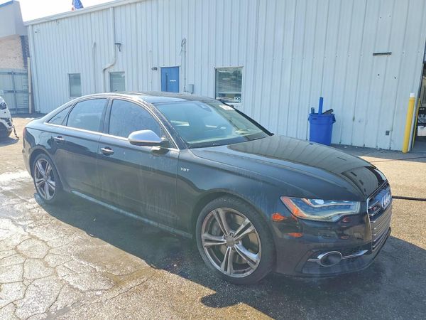2013 AUDI S6 w/ Innovation Pkg