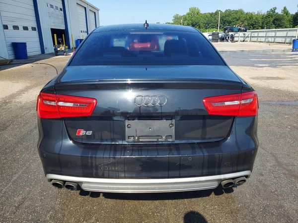 2013 AUDI S6 w/ Innovation Pkg