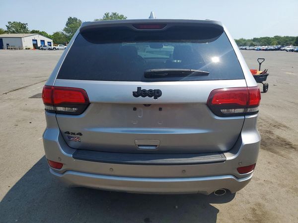 2019 JEEP GRAND CHEROKEE Laredo