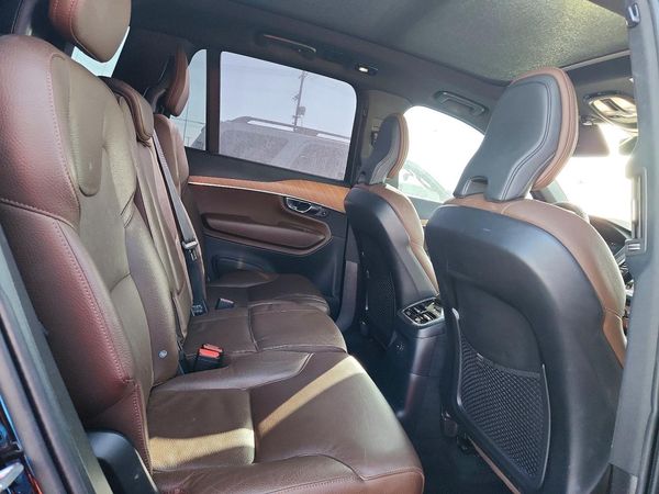 2024 VOLVO XC90