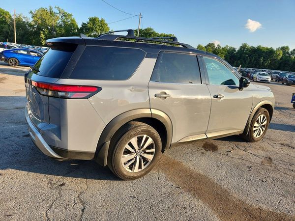 2022 NISSAN PATHFINDER
