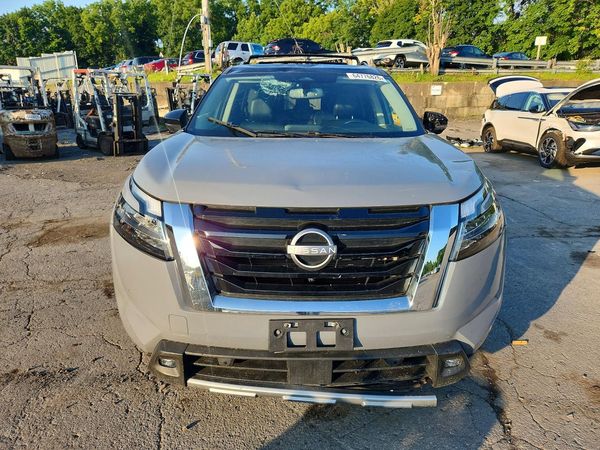 2022 NISSAN PATHFINDER