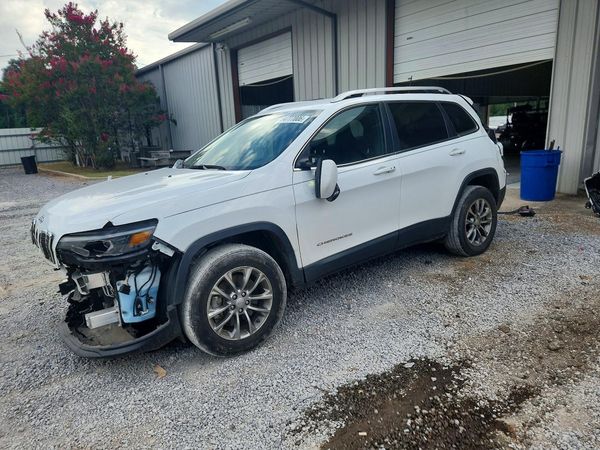 2020 JEEP CHEROKEE LATITUDE PLUS 4X4