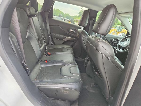 2020 JEEP CHEROKEE LATITUDE PLUS 4X4