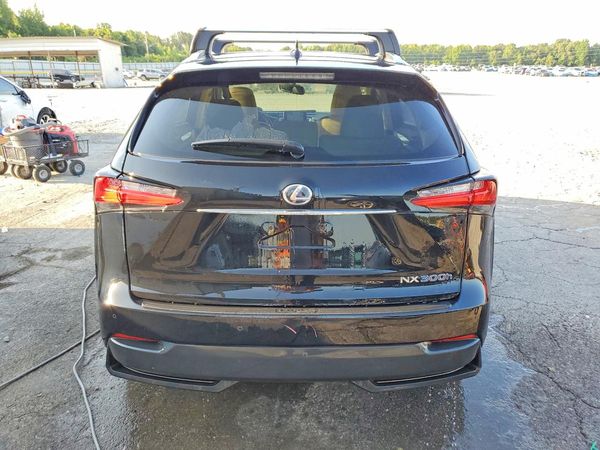 2016 LEXUS NX 300h Luxury