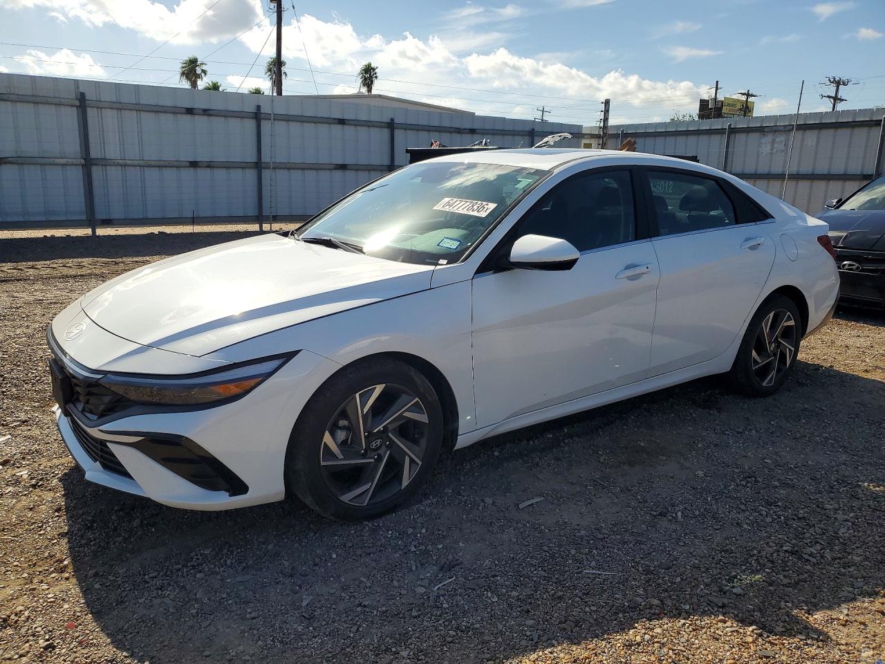 2024 HYUNDAI ELANTRA SEL w/ Convenience Pkg