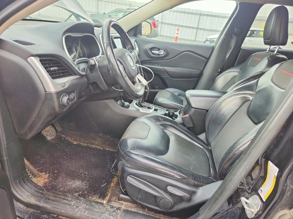 2017 JEEP CHEROKEE TRAILHAWK 4X4