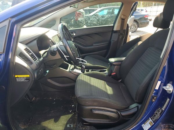 2017 KIA FORTE LX Popular, S