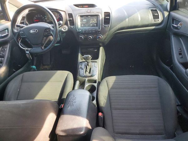 2017 KIA FORTE LX Popular, S