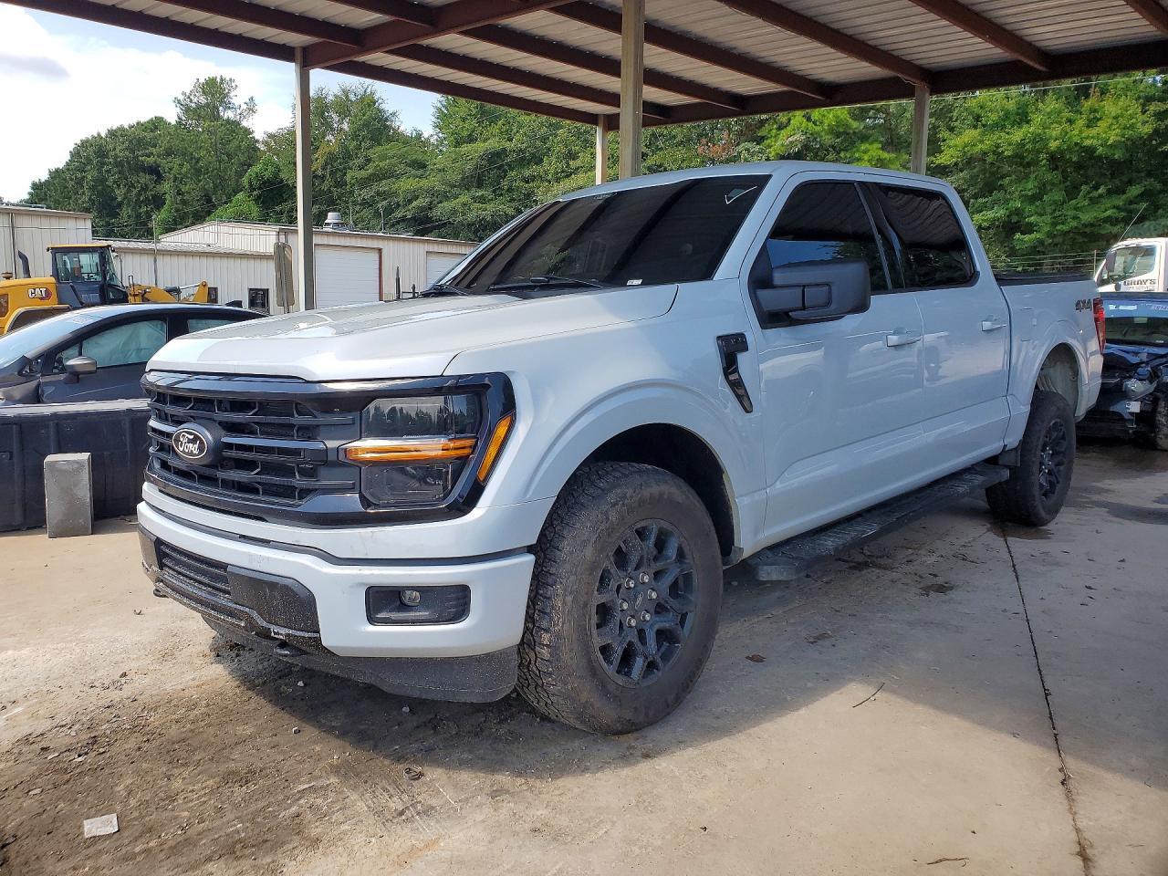 2025 FORD F150 XLT