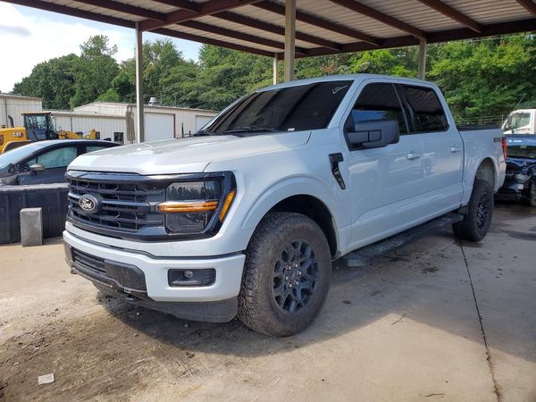 2025 FORD F150 XLT