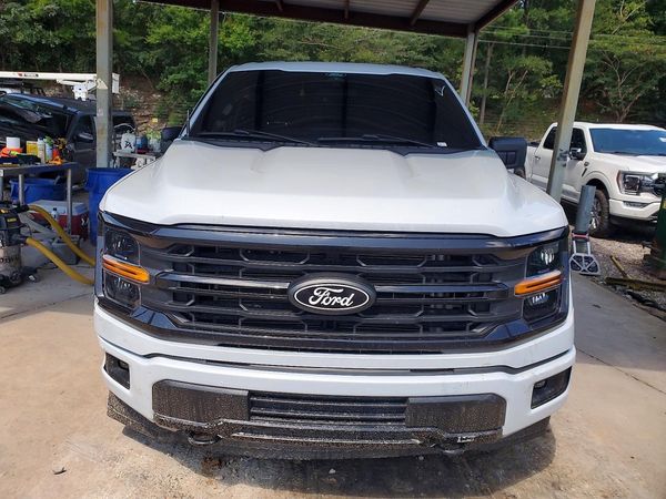 2025 FORD F150 XLT