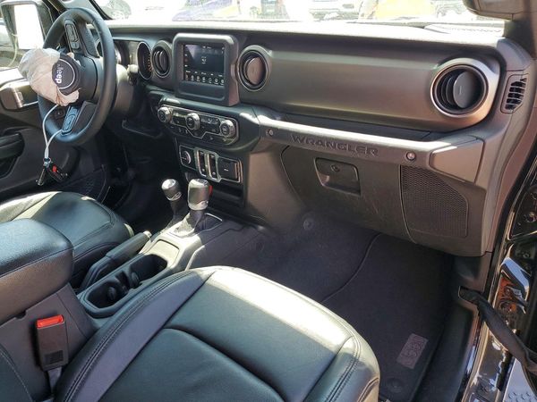2019 JEEP WRANGLER Sport
