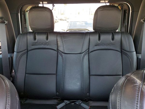 2019 JEEP WRANGLER Sport