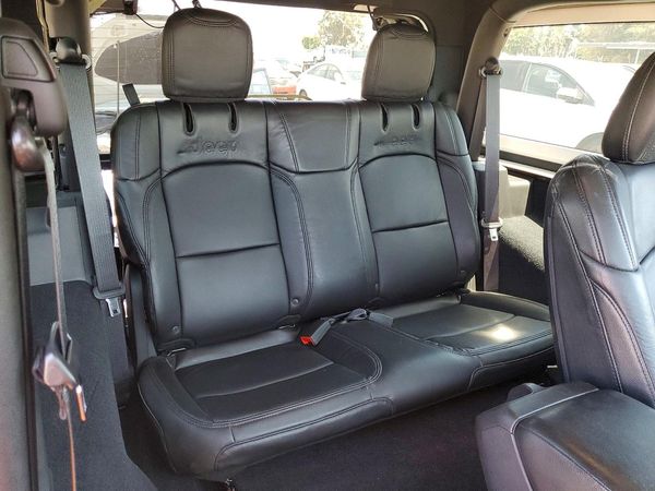 2019 JEEP WRANGLER Sport