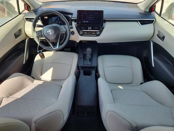 2026 TOYOTA COROLLA CROSS
