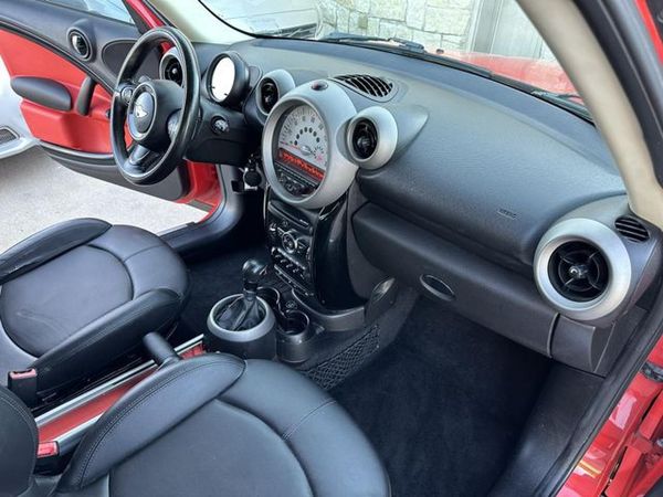 2012 MINI COOPER