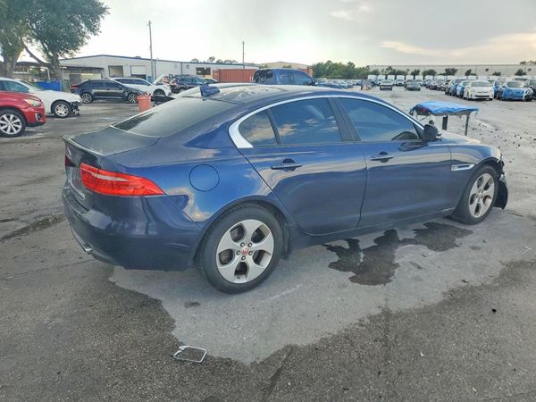 2017 JAGUAR XE