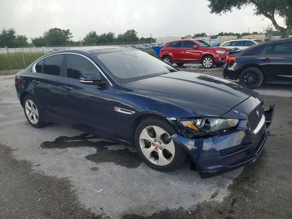 2017 JAGUAR XE