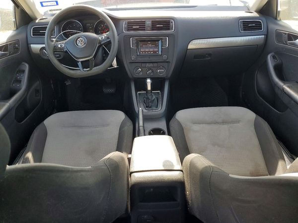 2017 VOLKSWAGEN JETTA