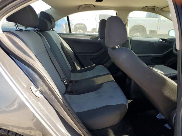 2017 VOLKSWAGEN JETTA