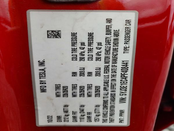 2023 TESLA MODEL 3