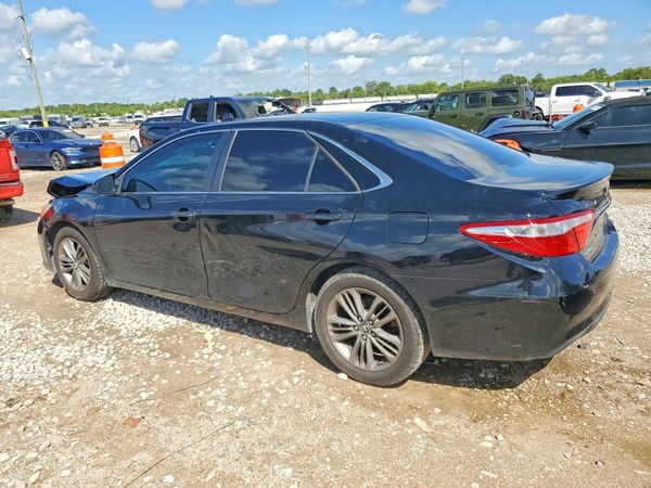 2017 TOYOTA CAMRY
